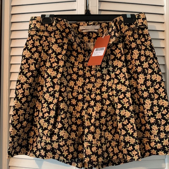 Scotch & Soda Modern Classics high-waisted printed shorts, size S. - Picture 5 of 8